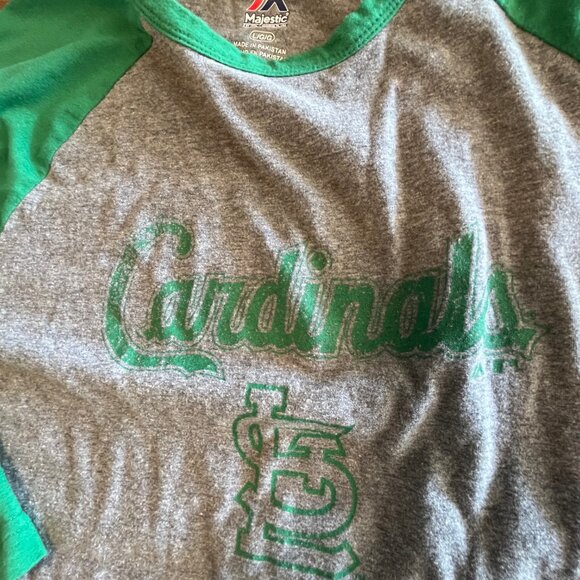 St Louis Cardinals‎ Large Womens Light Gray T-shirt Green Half Sleeves Lettering - Picture 6 of 7